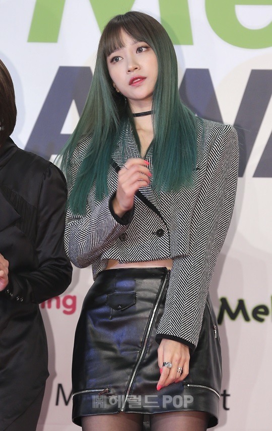 오늘자 새로운 컨셉으로 나온 EXID | 인스티즈