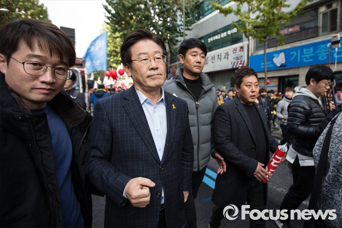 이재명시장과 문재인 전 대표 | 인스티즈