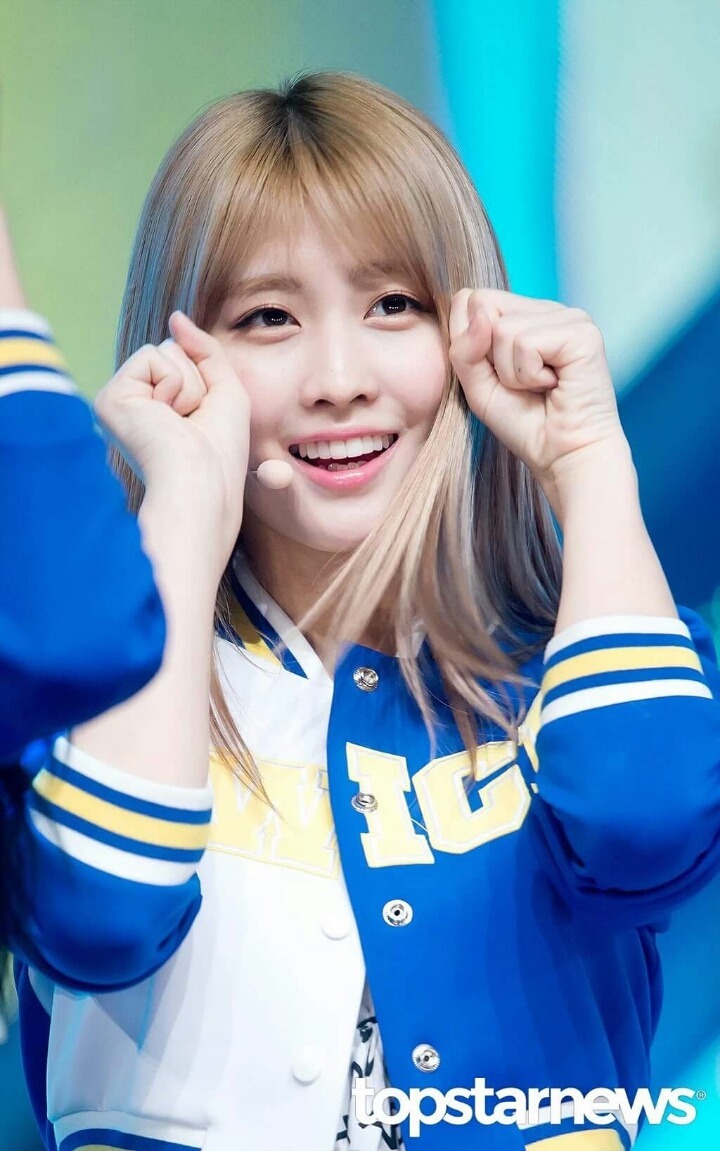 트와이스 복숭아 모모 | 인스티즈