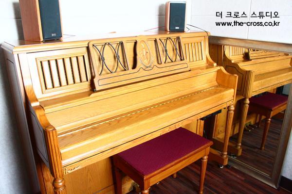 피아노 이미지