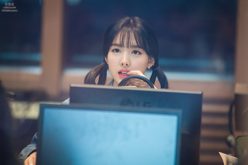 [트와이스] 나연아 앞니 어딨어? | 인스티즈