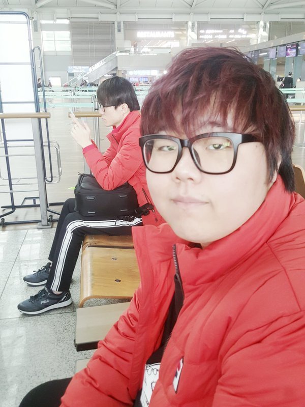 [LOL] 출국하는 SKT.JPG | 인스티즈