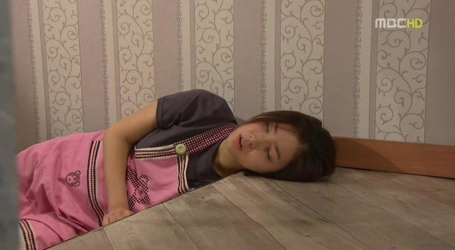 [지붕킥] 샌드위치 많이 먹기 대회에 참가한 세경 | 인스티즈