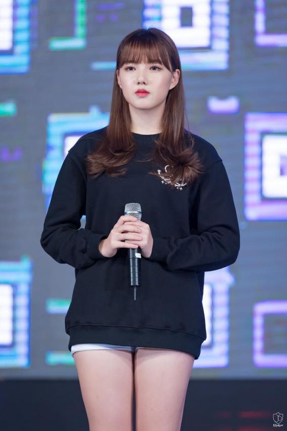 [여자친구] 161028 통일공감콘서트 여자친구 예린 사진 | 인스티즈