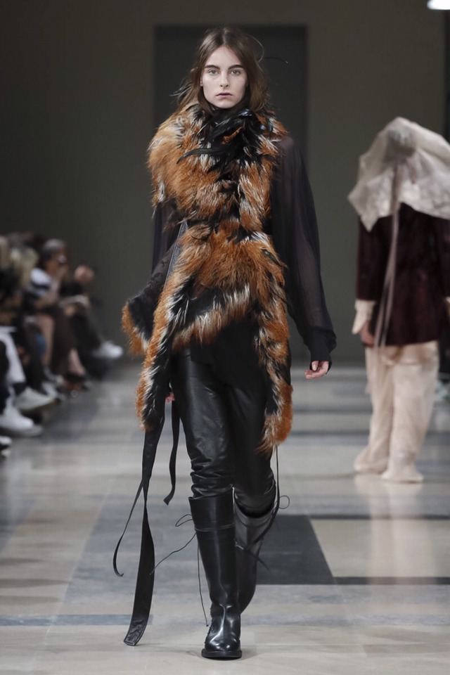 2017 F/W Ann Demeulemeester 컬렉션 | 인스티즈