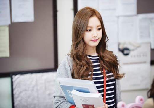 나은씨는 뭐 먹어서 이쁘지???? | 인스티즈