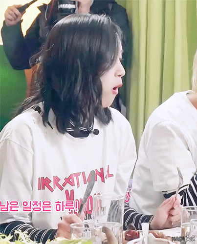 알프스🗻가서 알펜호른 불려고 노력하는 🐧 미나리 | 인스티즈