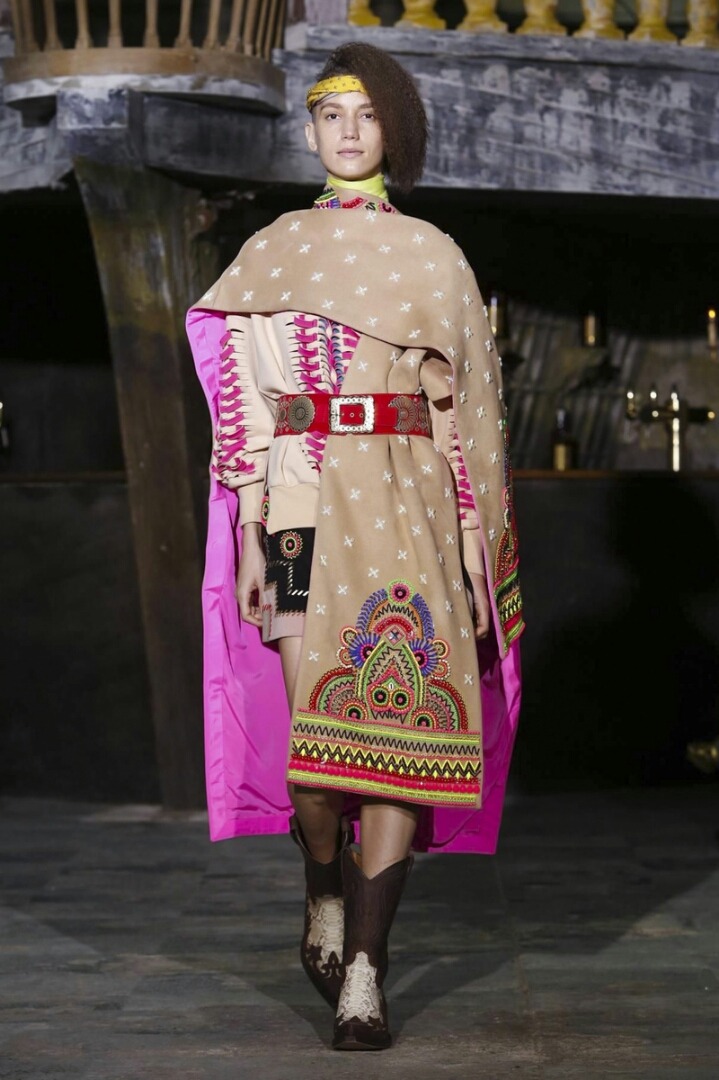 Manish Arora 매니쉬 아로라 2016 FallWinter RTW Paris (혐오주의) | 인스티즈