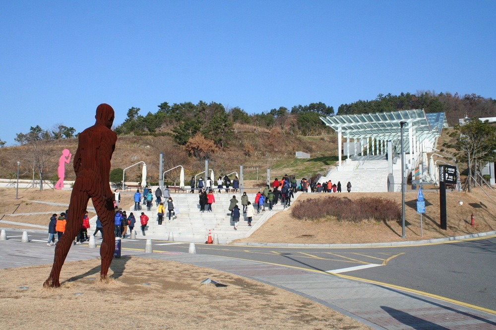 예울마루 공연장 이미지