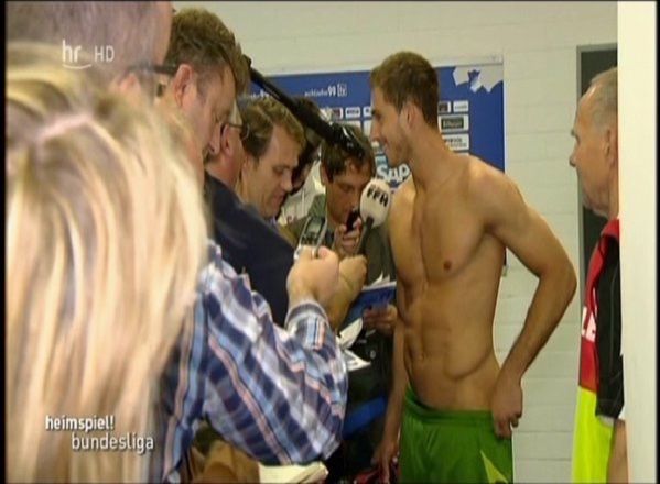 [이자벨굴라르외] 7살 연하 독일 출신 골기퍼 남친과 데이트하는 사진들 | 인스티즈