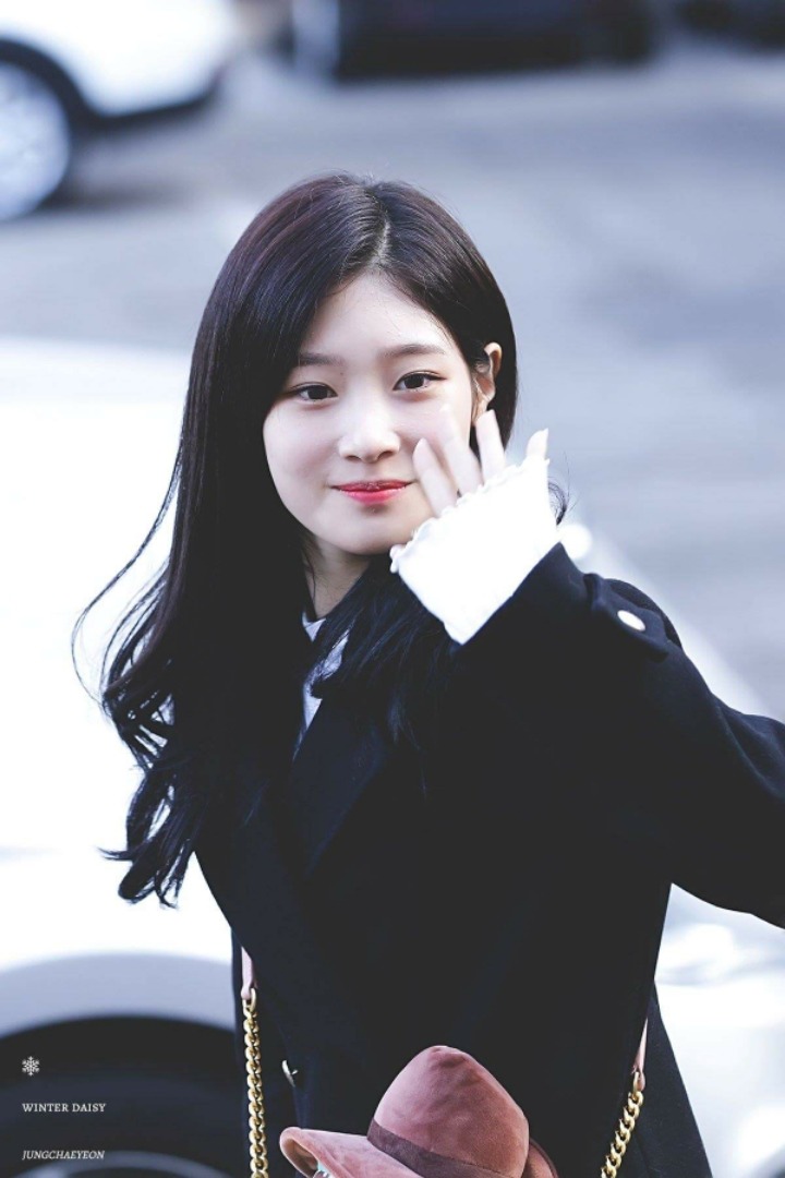 아이오아이 신인상 기념 핵미모 | 인스티즈