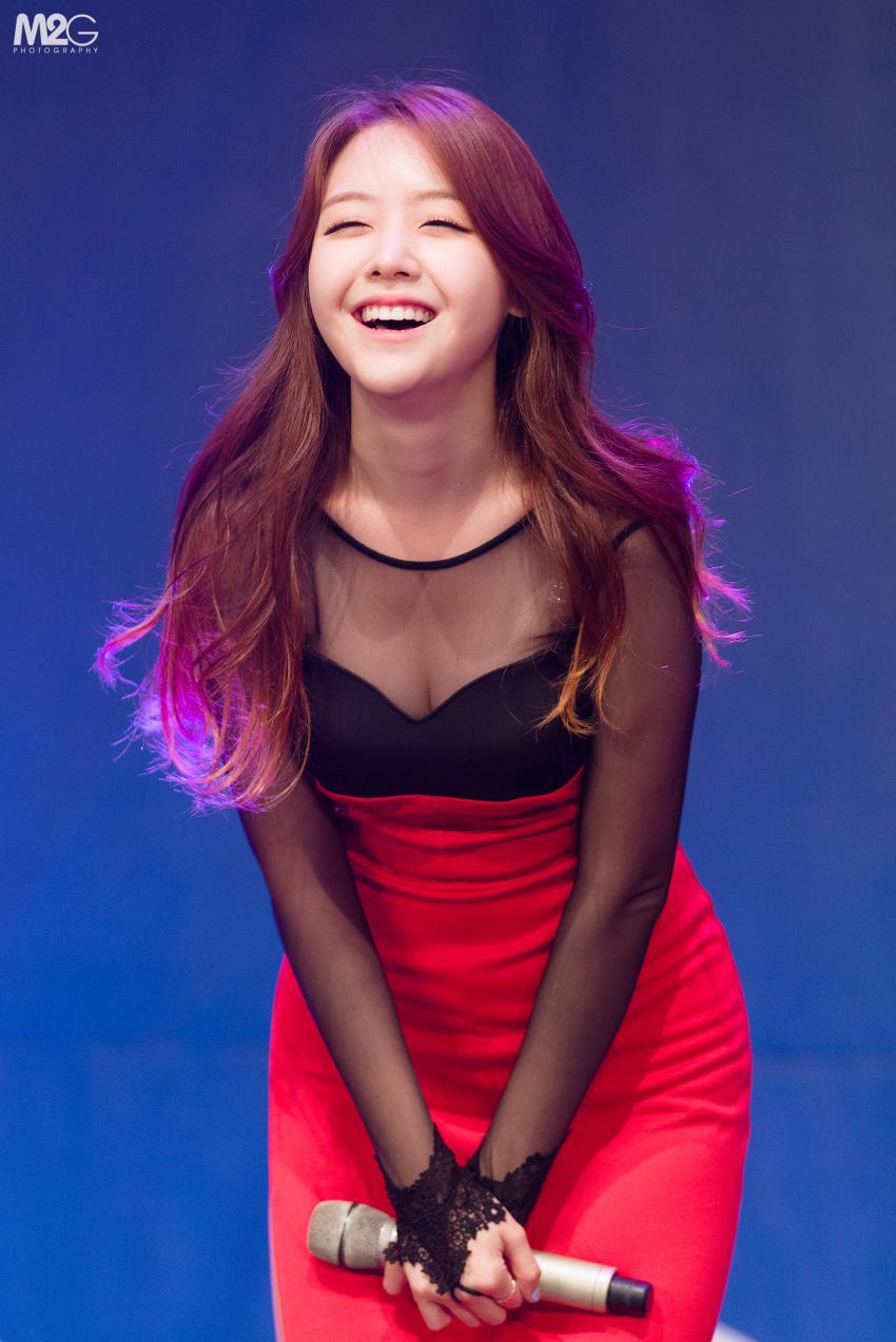 ???: 어머 흥민아 여기서보네~ | 인스티즈