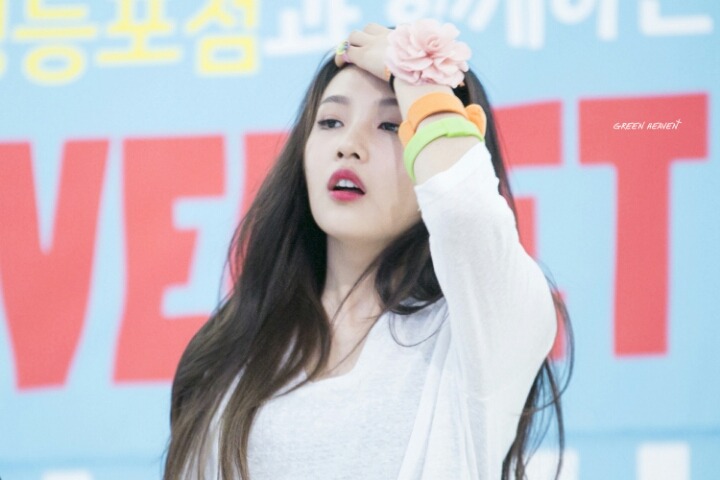 갈수록 예뻐지는 레드벨벳 조이.jpgif | 인스티즈