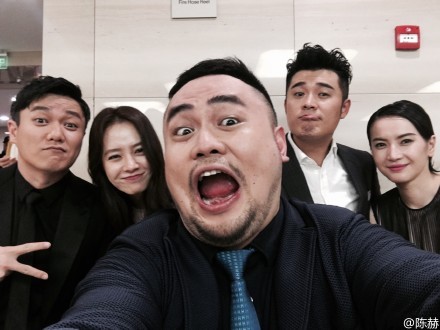 어제자 상하이 영화제 송지효.jpg | 인스티즈