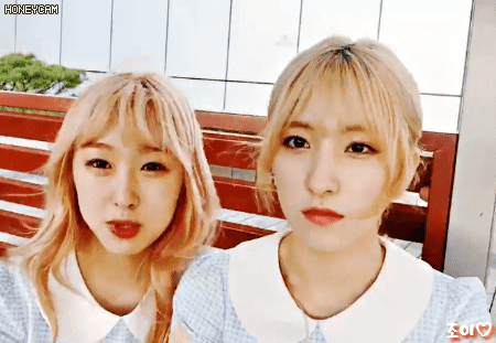 브이앱중인 우주소녀 수빈,은서.gif | 인스티즈