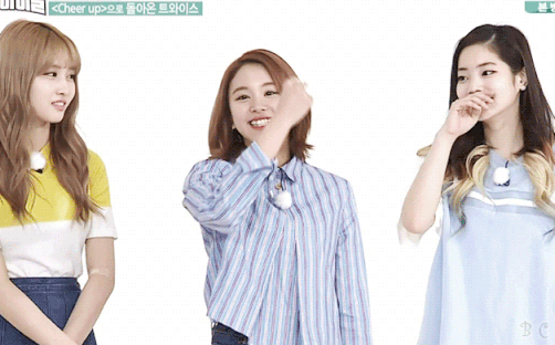 시계 cf 찍는 트와이스 채영 (트와이스) | 인스티즈