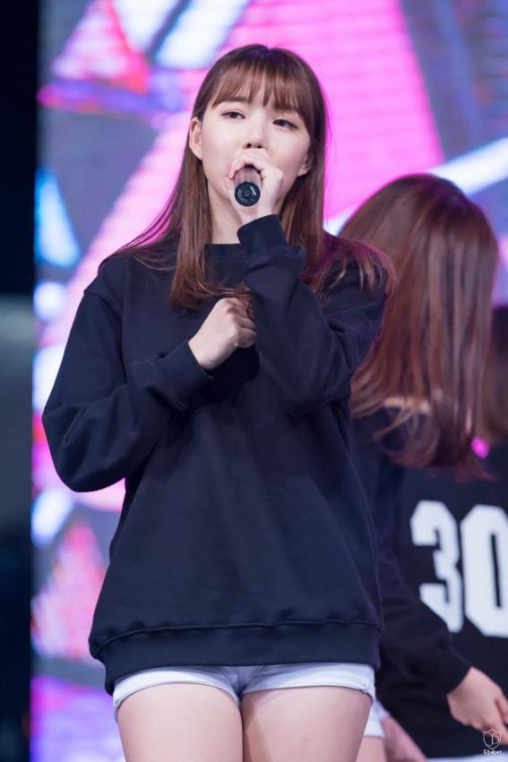 [여자친구] 161028 통일공감콘서트 여자친구 예린 사진 | 인스티즈