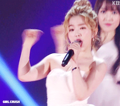 레드벨벳 똥머리 아이린.GIF | 인스티즈