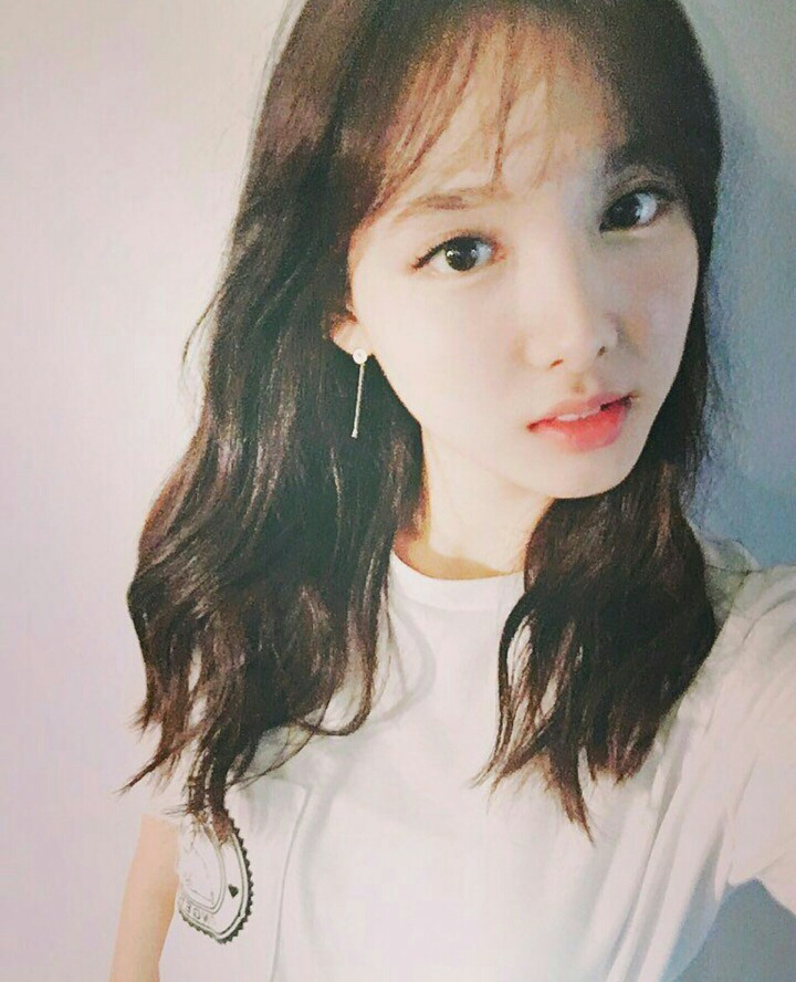 오늘 생일이라고 마구 풀리는 (이쁜) 나연이 미공개짤들...:P | 인스티즈