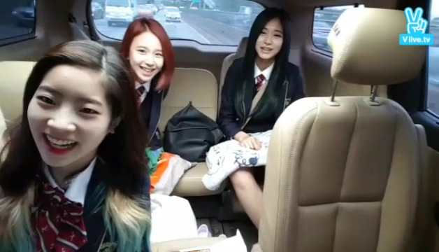 [TWICE] 흔한_급식단의_등교길. (광대 주의) | 인스티즈