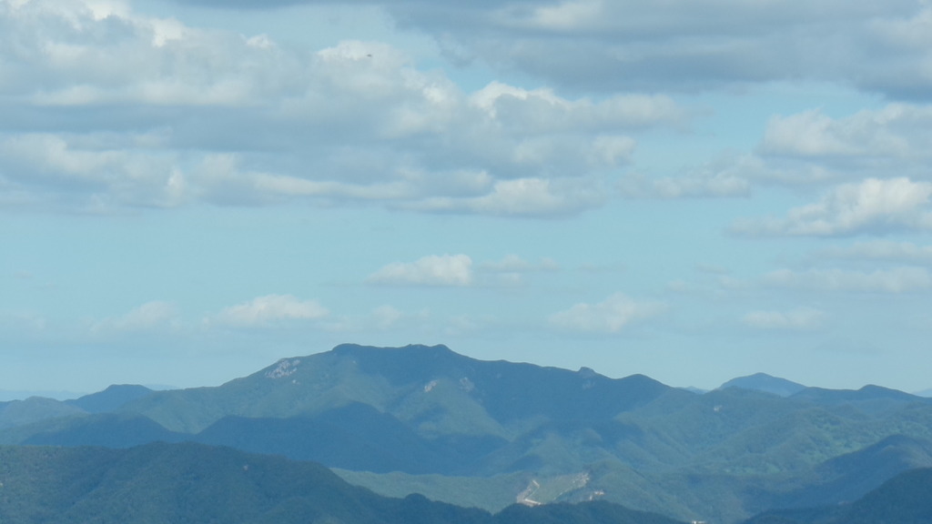 전주 모악산에서 본 웅장한 전주 만덕산(해발 762m) 풍경 (안구정화) | 인스티즈