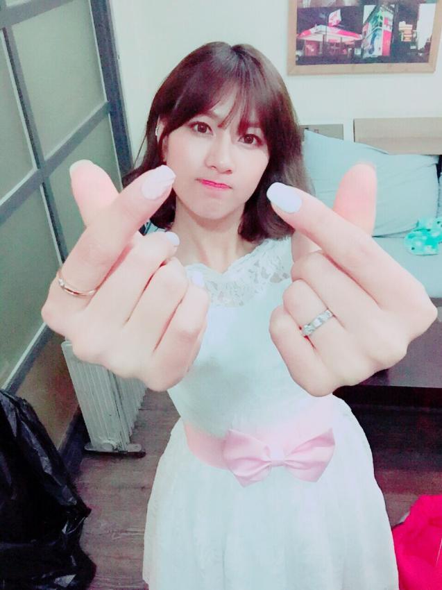 오늘자 팬카페 열활하는 에이핑크막내 하영 | 인스티즈