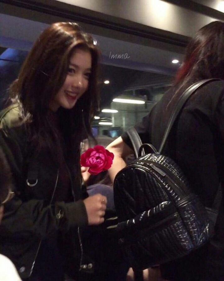 여자 연예인 실물느낌 간접체험 해보기 | 인스티즈
