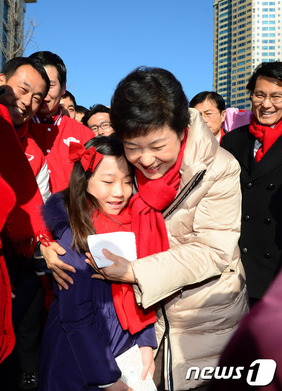 애들이 좋아하는거같은 사람 vs 애들이 싫어하는거같은 사람 | 인스티즈