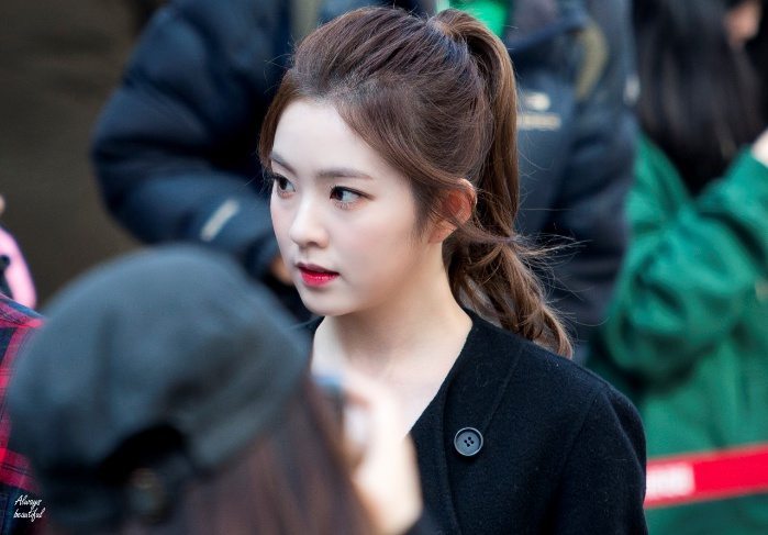옆태 짱예보스 아이린 | 인스티즈