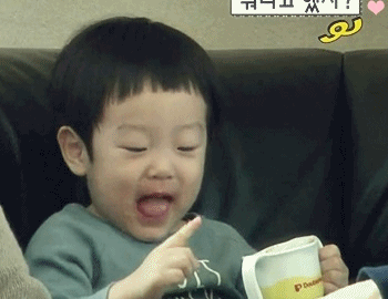  웃을 때 더 예쁘고 사랑스러운 서준이 | 인스티즈