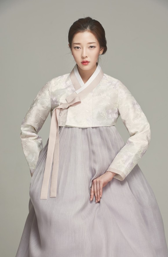 아띠아리한복 이미지