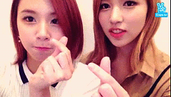 [트와이스] 대표 케미 미챙(미나+채영) 달달한 분위기 짤들.gif | 인스티즈