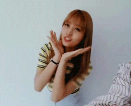 [트와이스] 오늘 제일 바빳던 모모링의 하루 .gif | 인스티즈