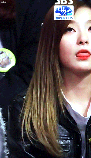 레드벨벳 슬기 버릇.gif | 인스티즈