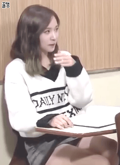 대학가면 보이는 흔한 일본 교환학생.gif | 인스티즈