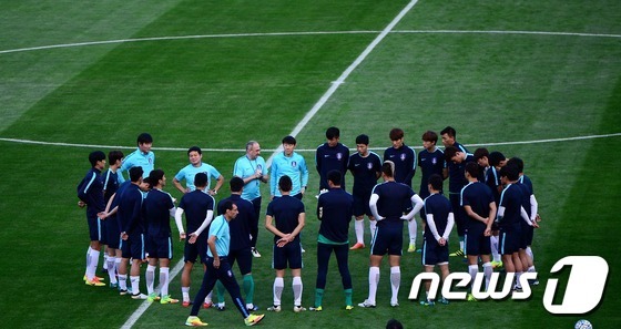 잔디는 오질라게 좋은 아자디.jpg | 인스티즈