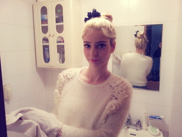 2778BB4052F1D2DB28D103