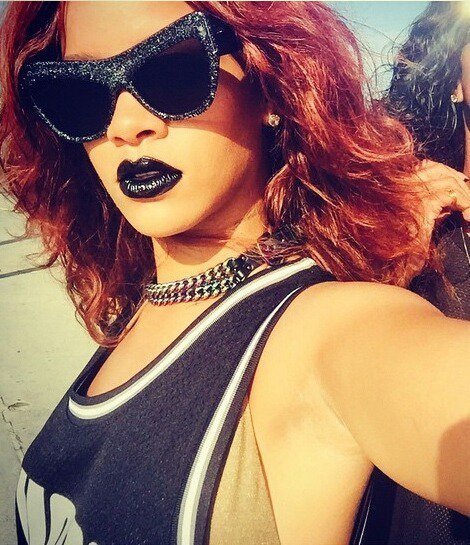 한국에서는 어울리는 사람이 흔치 않고 시도하는 사람도 적은 화장 | 인스티즈