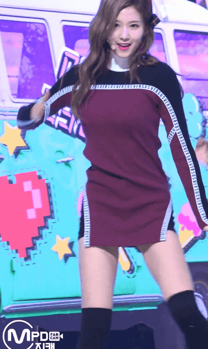 트와이스 사나를 알아보자 (원스 어서오고) | 인스티즈
