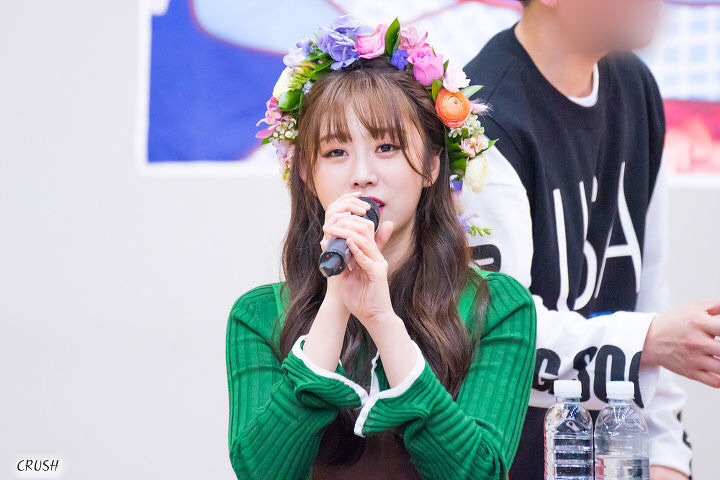 [러블리즈] 문득 흑발 지수가 보고픈 생각이 들어서 지수 | 인스티즈