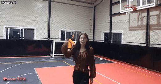 블랙핑크 지수의 킥 수준.gif (With 제니) | 인스티즈
