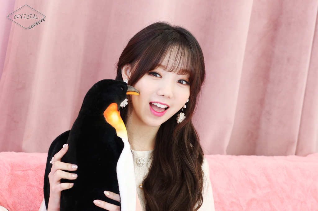 [러블리즈] 기분이 영 좋지않은 하루라서 케이 | 인스티즈