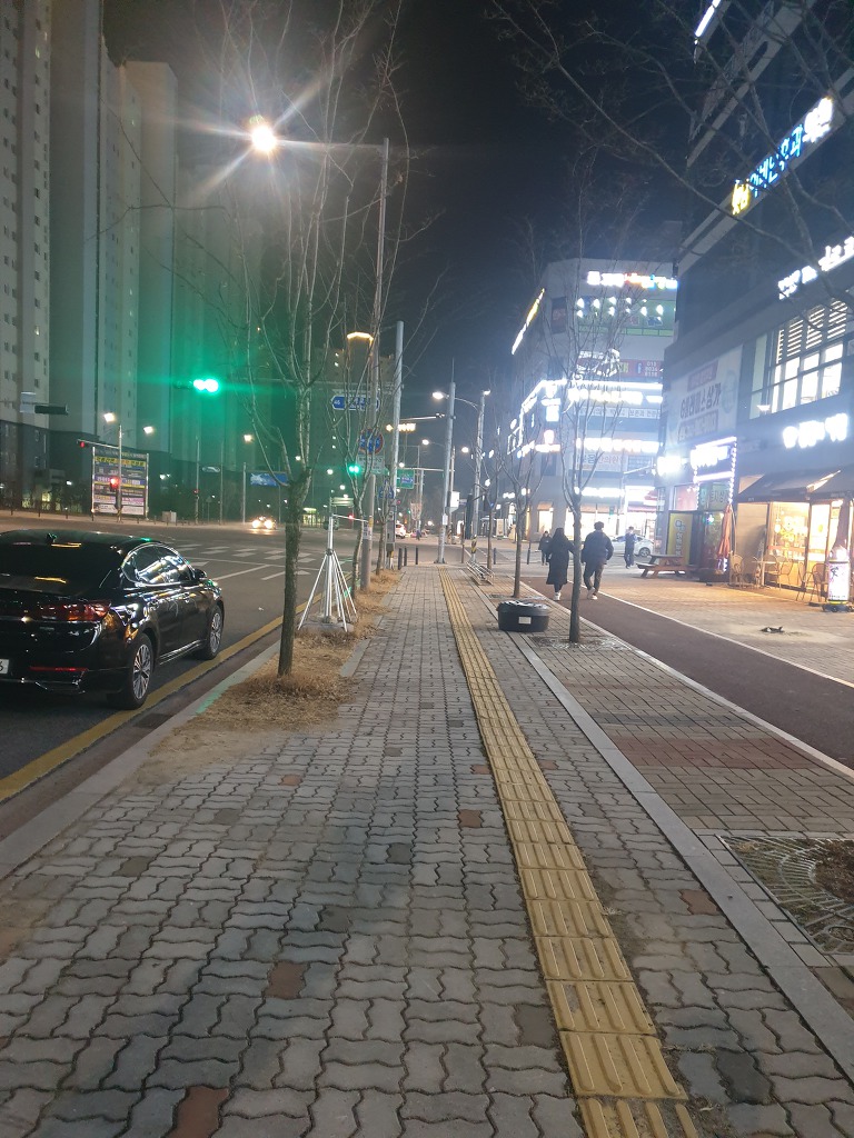 며칠사이 유령도시로 전락한 국가공무인재개발원이 위치한 신도시 | 인스티즈