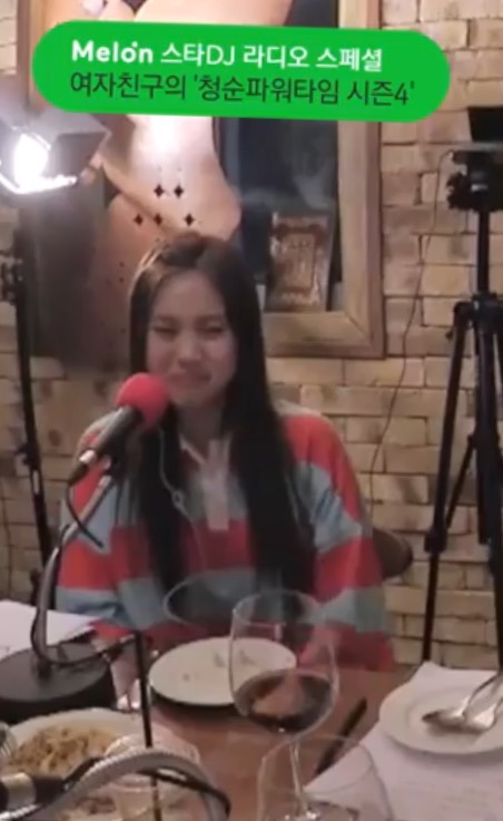 언니들 울면 곧바로 동기화되는 여자친구 엄지.jpgif | 인스티즈