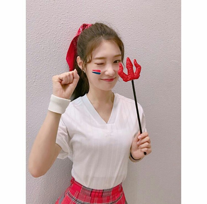 오늘자 정채연 인스타 업뎃 | 인스티즈