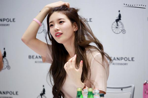수지는 예쁘다.jpgif | 인스티즈