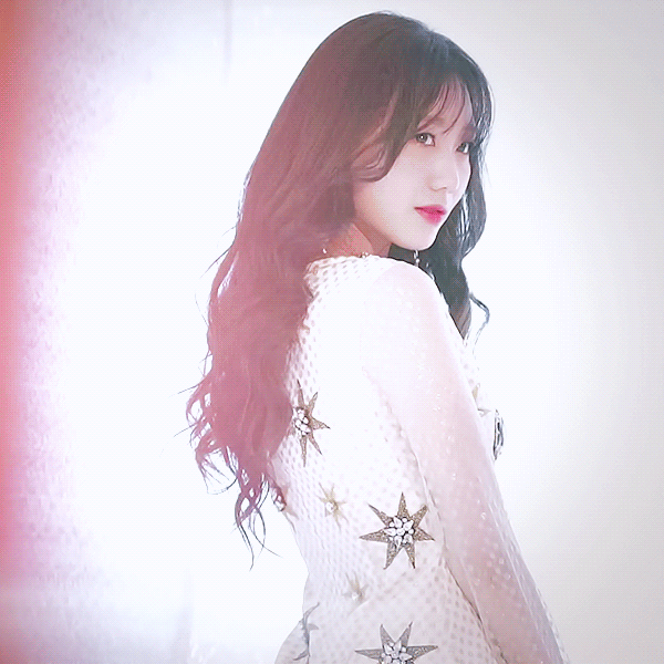 [러블리즈] 카페 명함을 선물 받아서 수정이 | 인스티즈