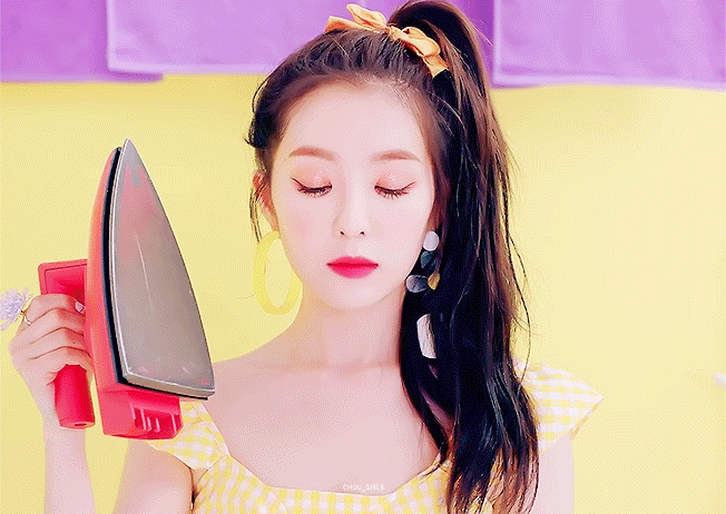 레드벨벳 파워업 MV 짱예보스 아이린.gif | 인스티즈