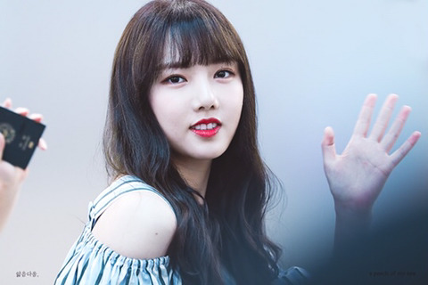 [여자친구] 크리스마스가 얼마남지 않아서 예린이 | 인스티즈