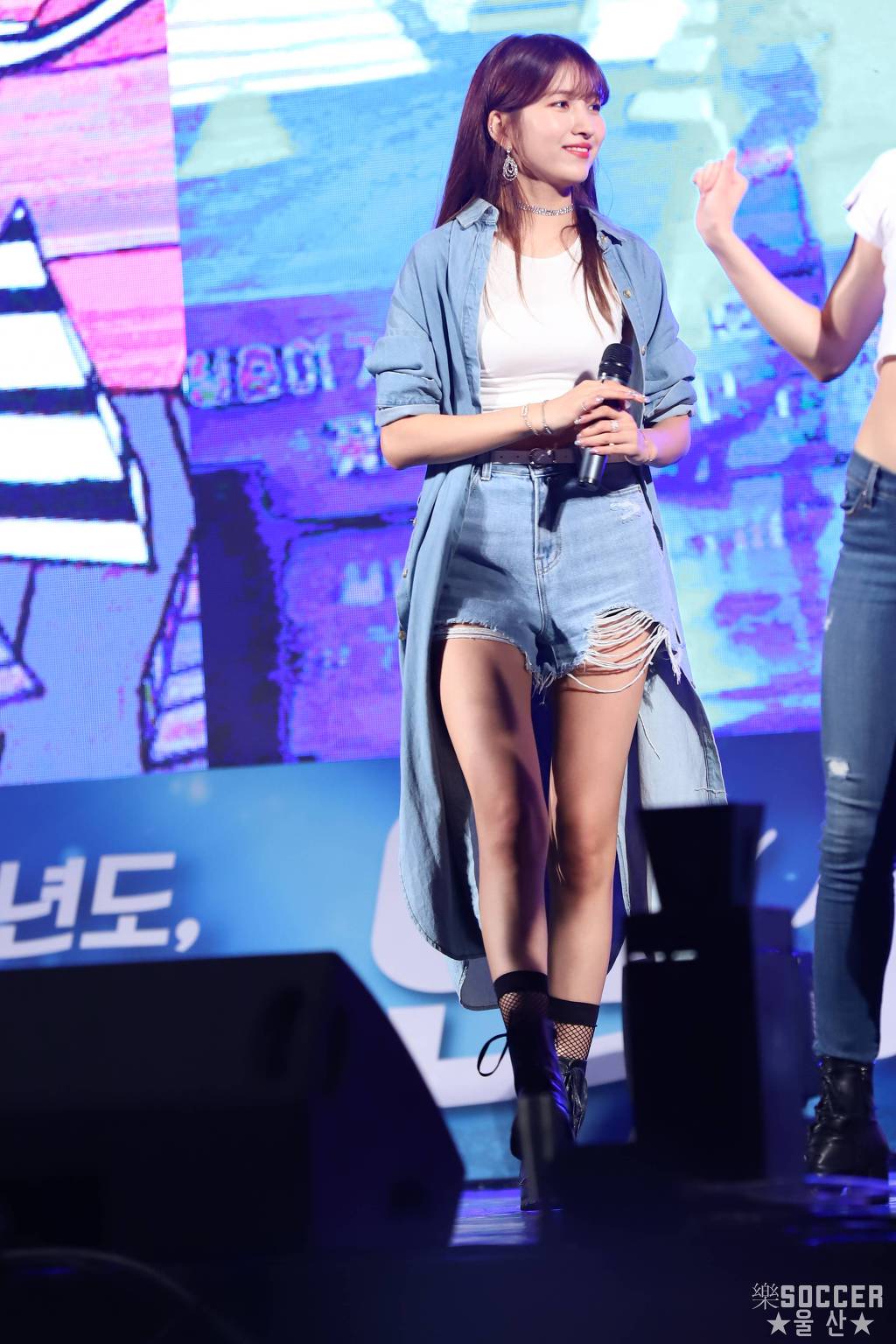180920 울산대학교 연화제 걸그룹 여자친구 직찍.jpg | 인스티즈